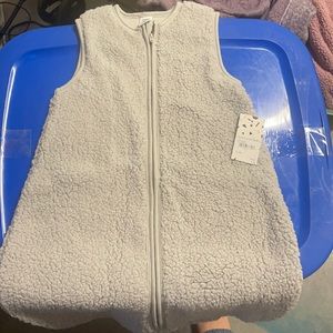 Sleeveless grey sleepsack 0/12 months